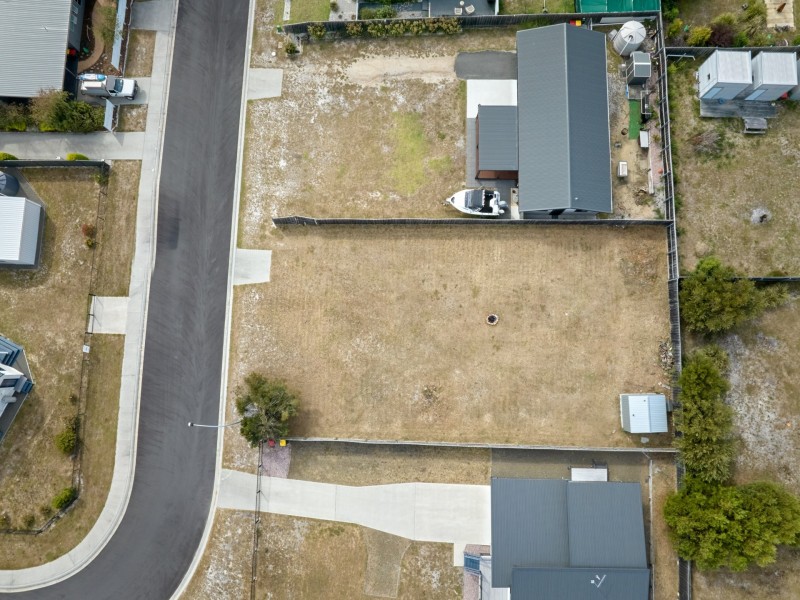 16 Wallace Avenue, Bicheno TAS 7215