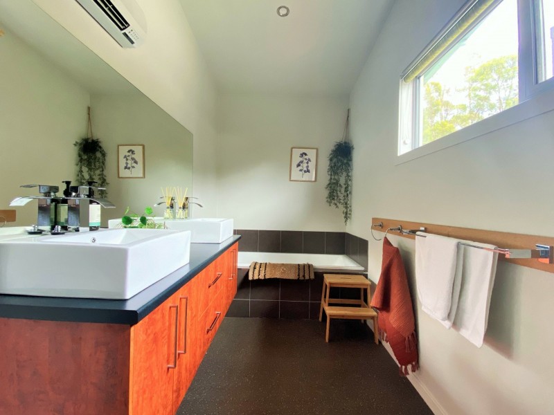 23239 Tasman Highway, Scamander TAS 7215