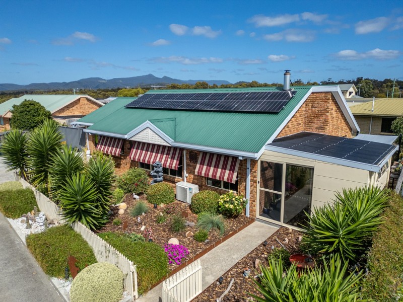 2/1 Cherrywood Drive, Scamander TAS 7215