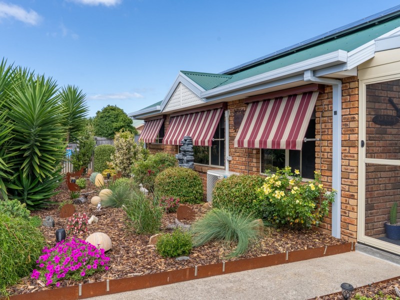 2/1 Cherrywood Drive, Scamander TAS 7215