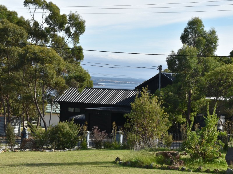 39 Coffey Drive, Binalong Bay TAS 7216
