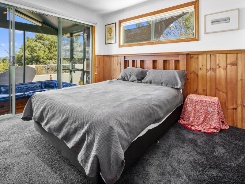 2002 Coles Bay Road, Coles Bay TAS 7215