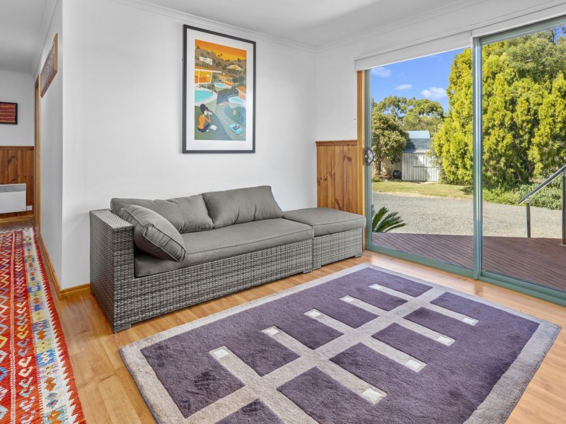 2002 Coles Bay Road, Coles Bay TAS 7215