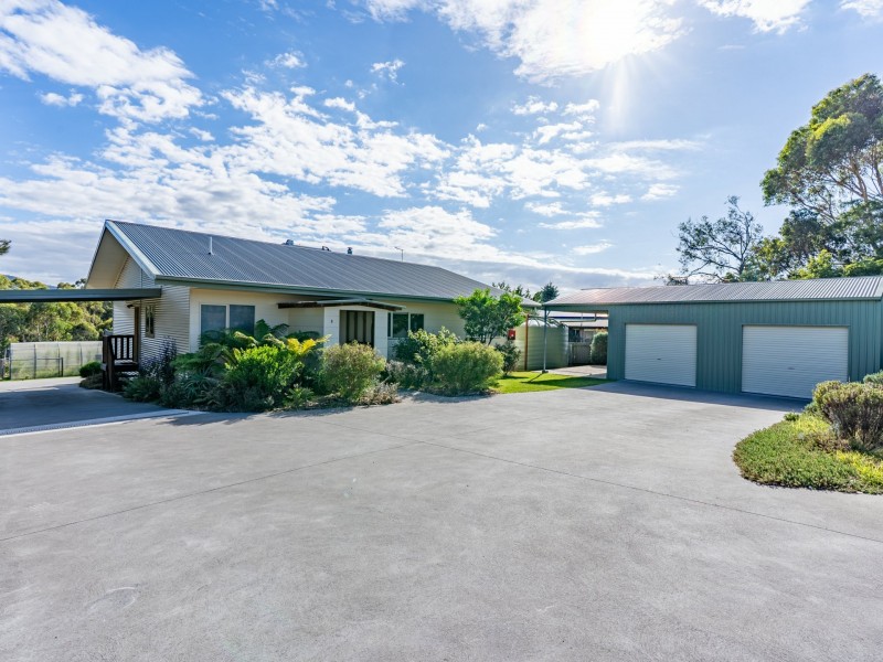 8 Cherrywood Drive, Scamander TAS 7215