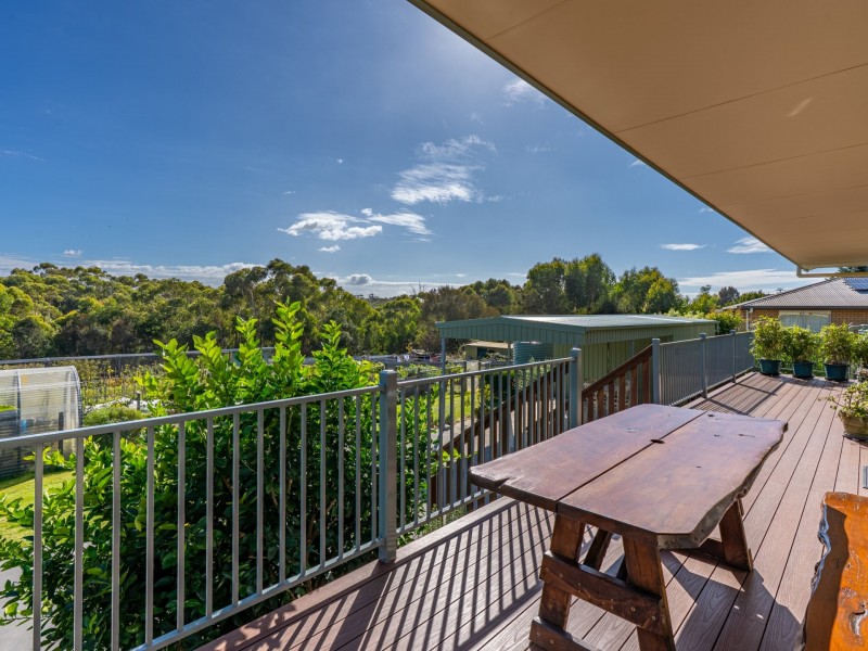 8 Cherrywood Drive, Scamander TAS 7215