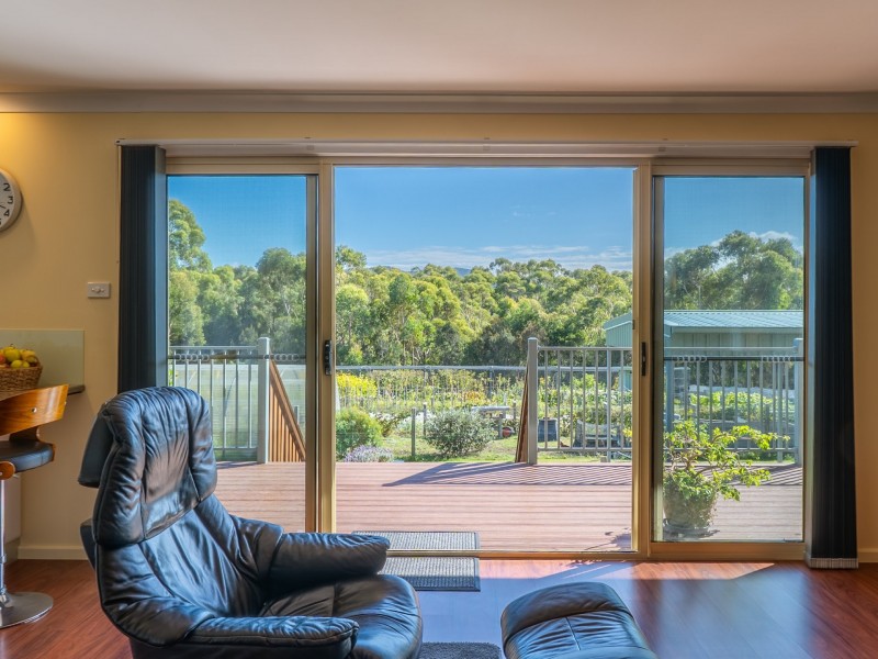 8 Cherrywood Drive, Scamander TAS 7215