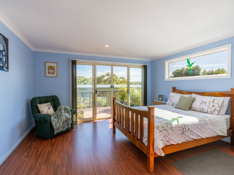 8 Cherrywood Drive, Scamander TAS 7215
