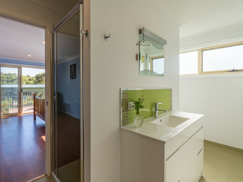 8 Cherrywood Drive, Scamander TAS 7215