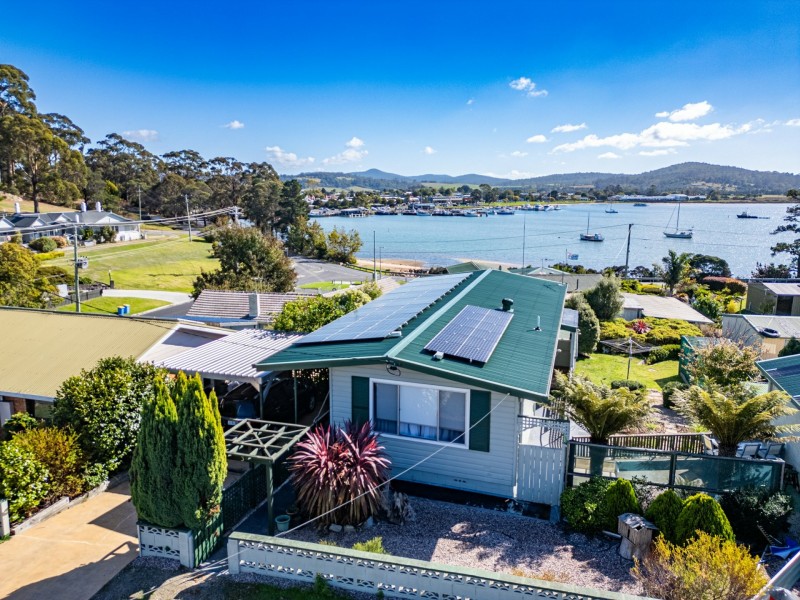 3 Iliad Grove, St Helens TAS 7216