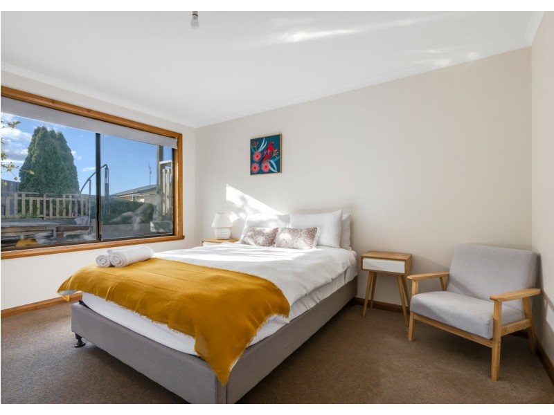 124 Scamander Avenue, Scamander TAS 7215