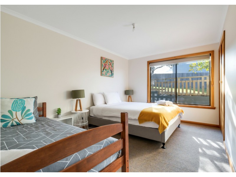 124 Scamander Avenue, Scamander TAS 7215