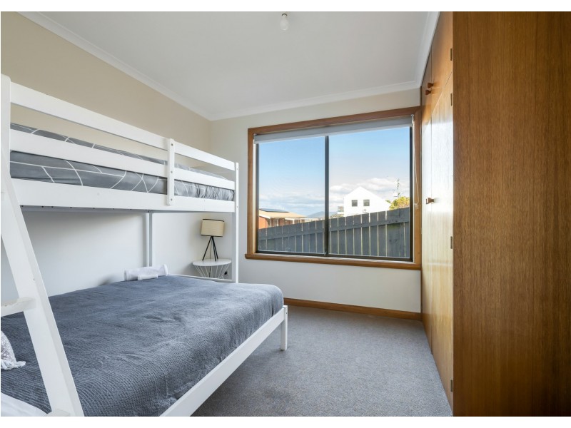 124 Scamander Avenue, Scamander TAS 7215