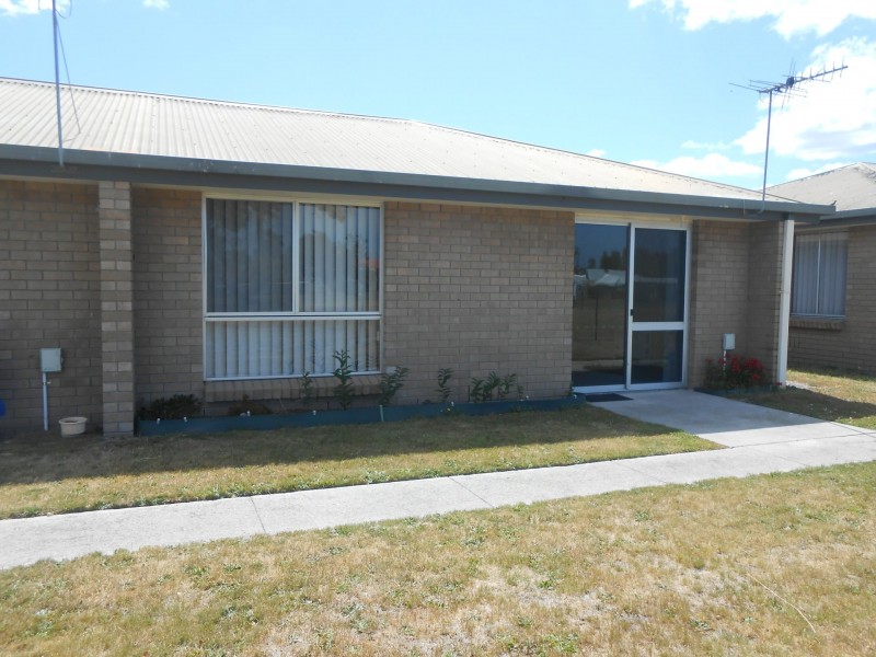 Unit 3/18 Tully Street, St Helens TAS 7216