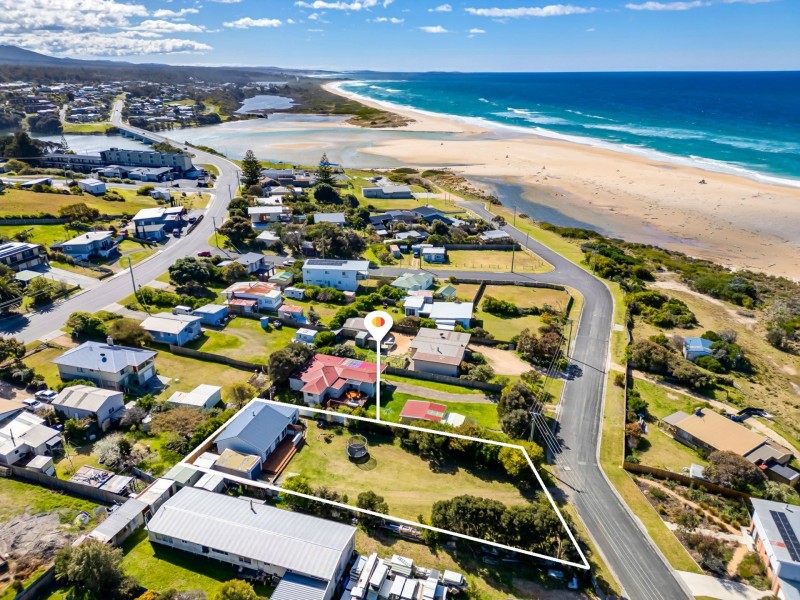 18 Dune Street, Scamander TAS 7215