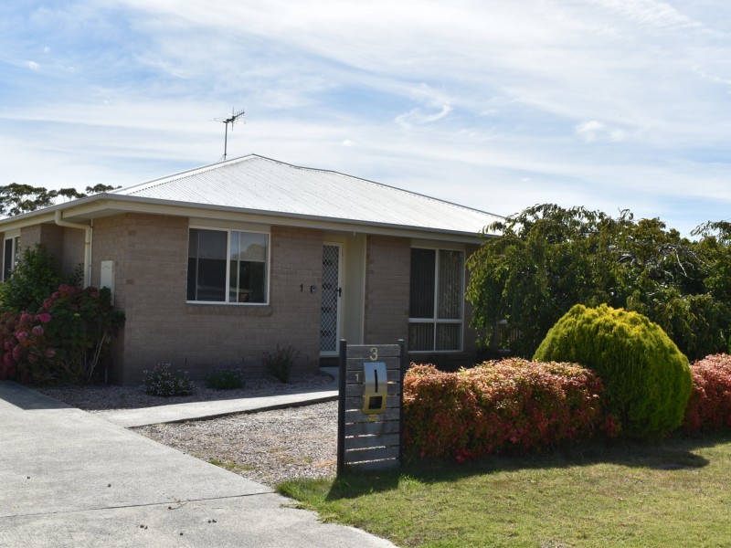 Unit 1/3 Medea Street, St Helens TAS 7216