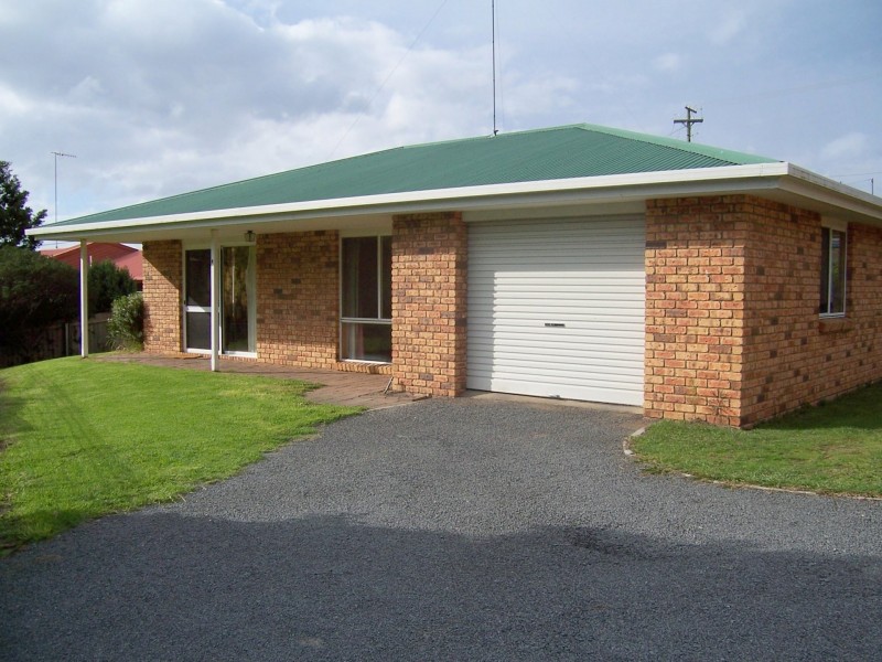 Unit 4/9 Kismet Place, St Helens TAS 7216