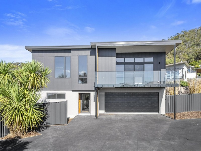 1/124 Tasman Highway, Bicheno TAS 7215