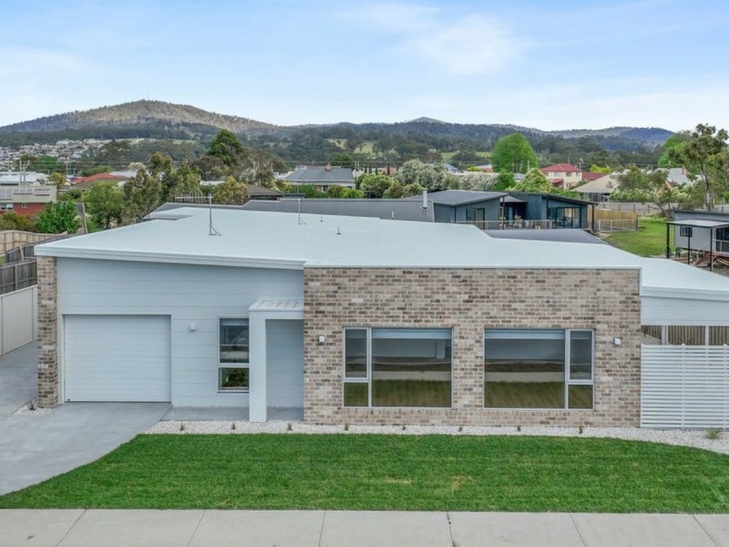 1/13 Sunnybank Close, St Helens TAS 7216