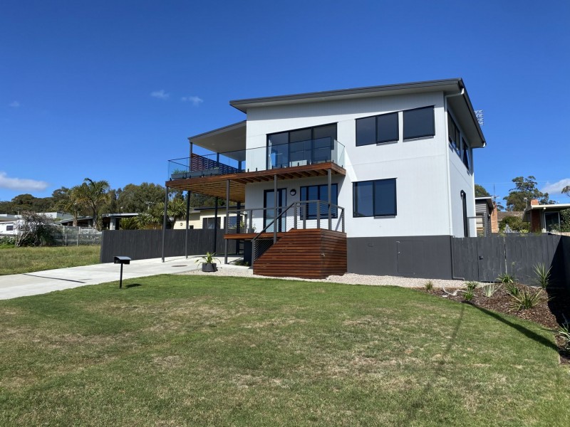 8 Murray Street, St Helens TAS 7216
