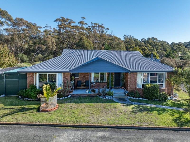 10 View Street, St Helens TAS 7216