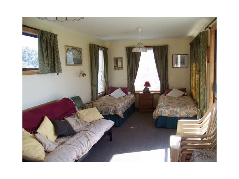 88 Tasman Highway, Beaumaris TAS 7215