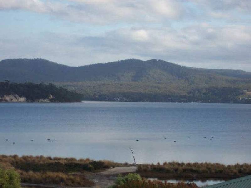 9 Kiama Parade, Akaroa TAS 7216