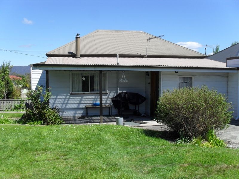 11 Main Street, St Marys TAS 7215