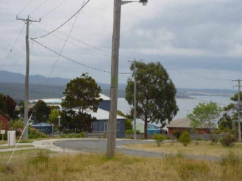 37 Coffey Court, Binalong Bay TAS 7216