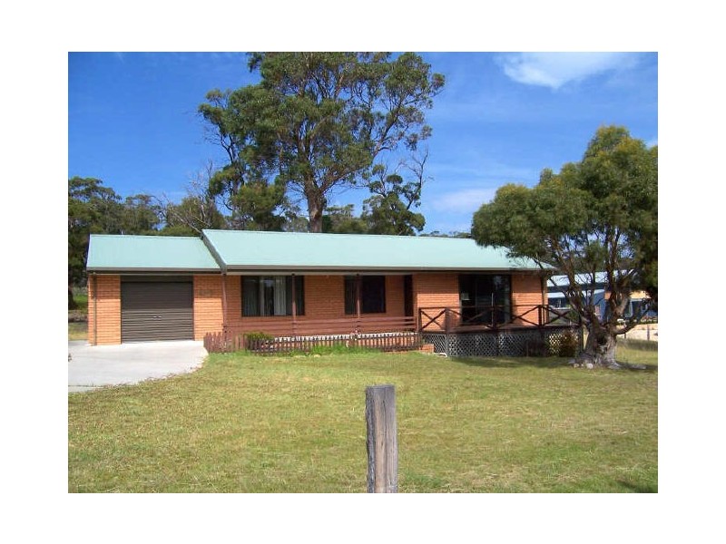 35 Coffey Court, Binalong Bay TAS 7216