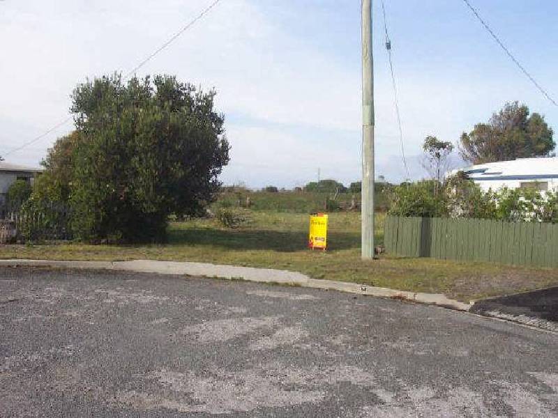 9 Lade Court, Beaumaris TAS 7215