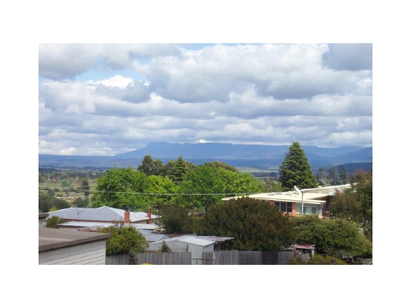 7 Clive Street, St Marys TAS 7215