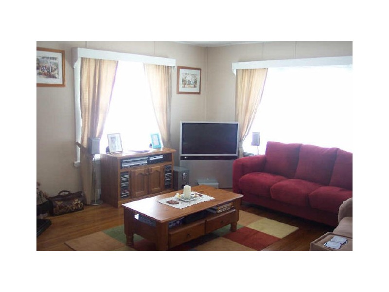 7 Clive Street, St Marys TAS 7215