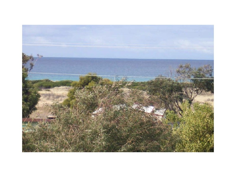 98 Scamander Avenue, Scamander TAS 7215