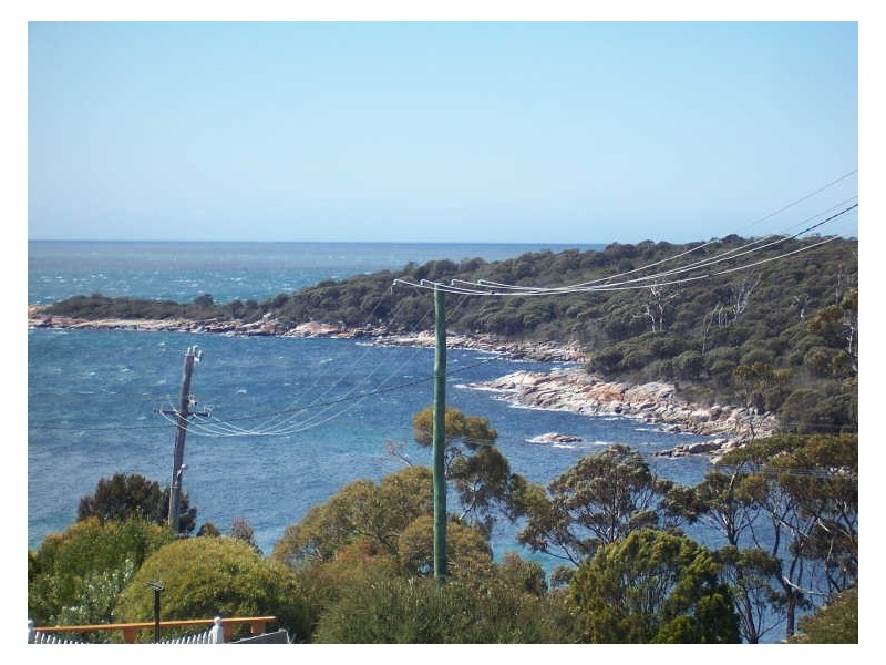 5 Andrews Court, Binalong Bay TAS 7216
