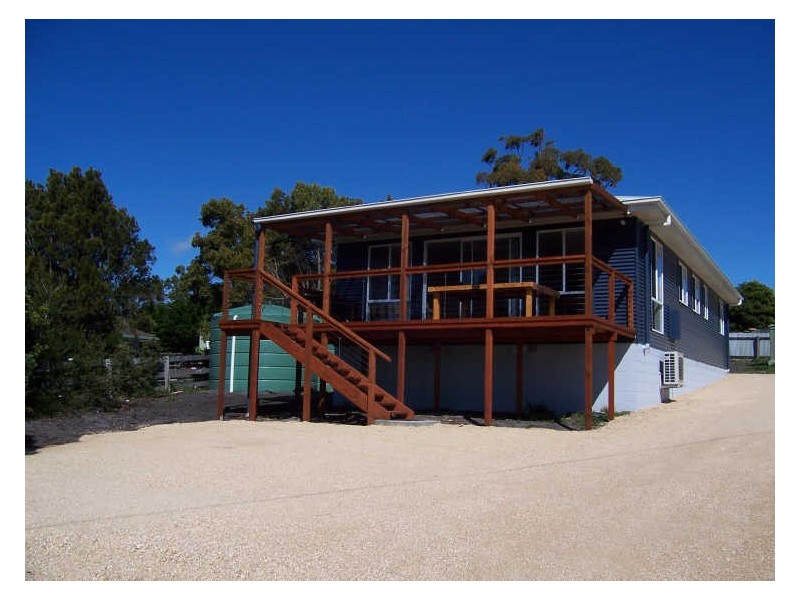 5 Andrews Court, Binalong Bay TAS 7216
