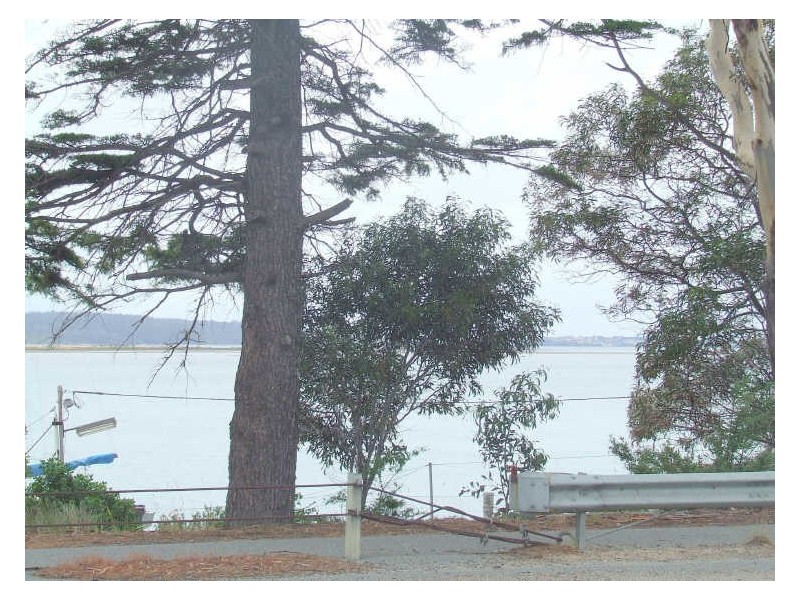 32 Tasman Highway, St Helens TAS 7216