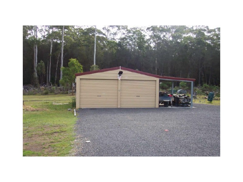 1 Eastern Creek Road, Scamander TAS 7215