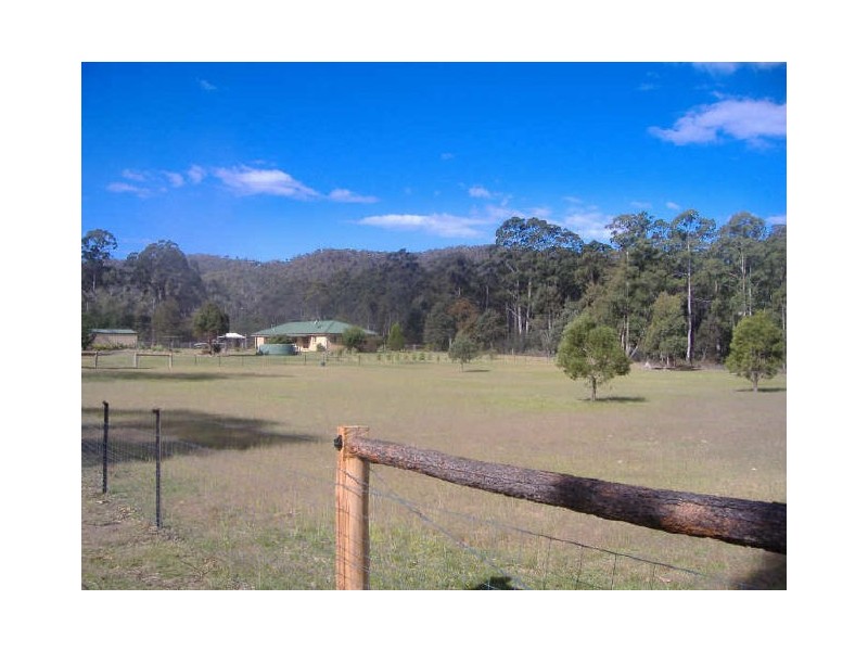 1 Eastern Creek Road, Scamander TAS 7215