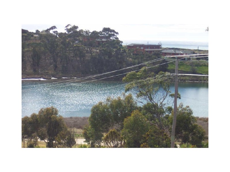 13 Silver Street, Scamander TAS 7215