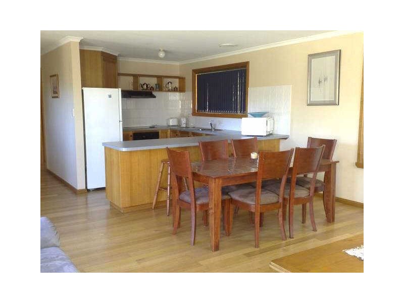 54 Treloggen Drive, Binalong Bay TAS 7216