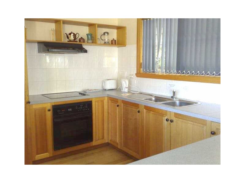 54 Treloggen Drive, Binalong Bay TAS 7216