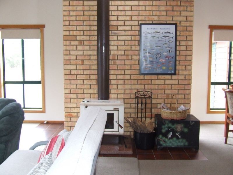 27 Coffey Court, Binalong Bay TAS 7216