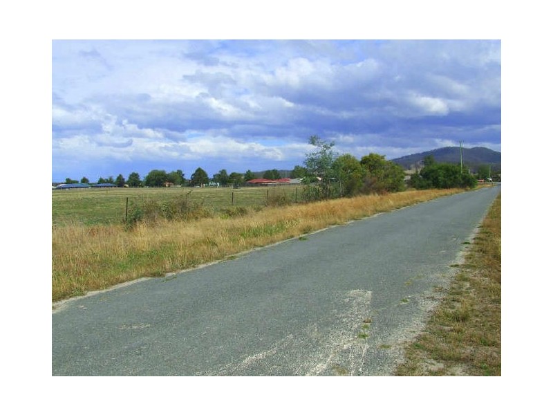 83 Annie Street, St Helens TAS 7216