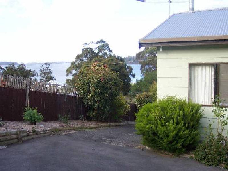 26 Halcyon Grove, St Helens TAS 7216