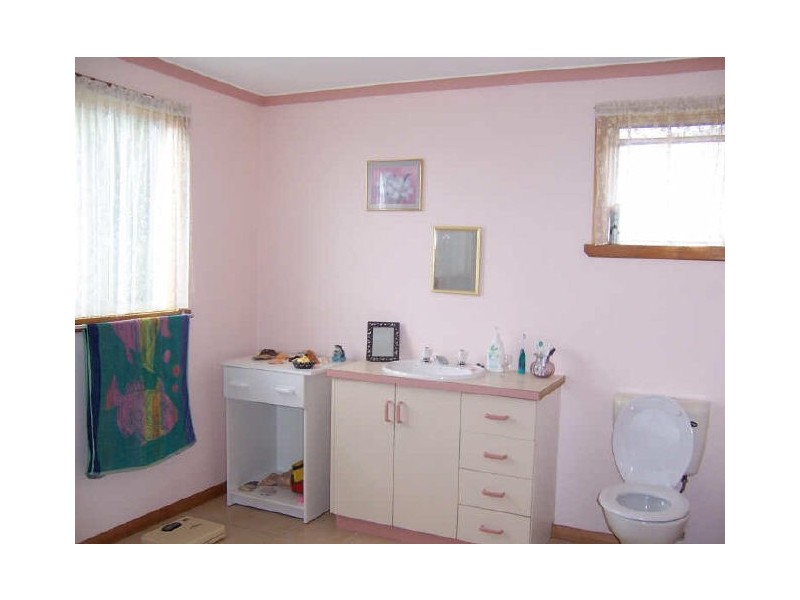 5 Mimosa Street, St Helens TAS 7216