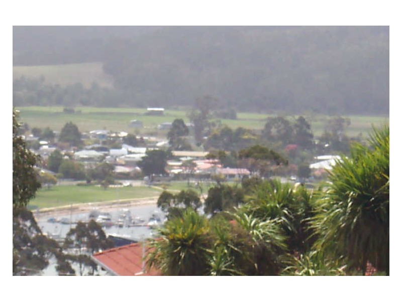 24 Cobrooga Drive, St Helens TAS 7216