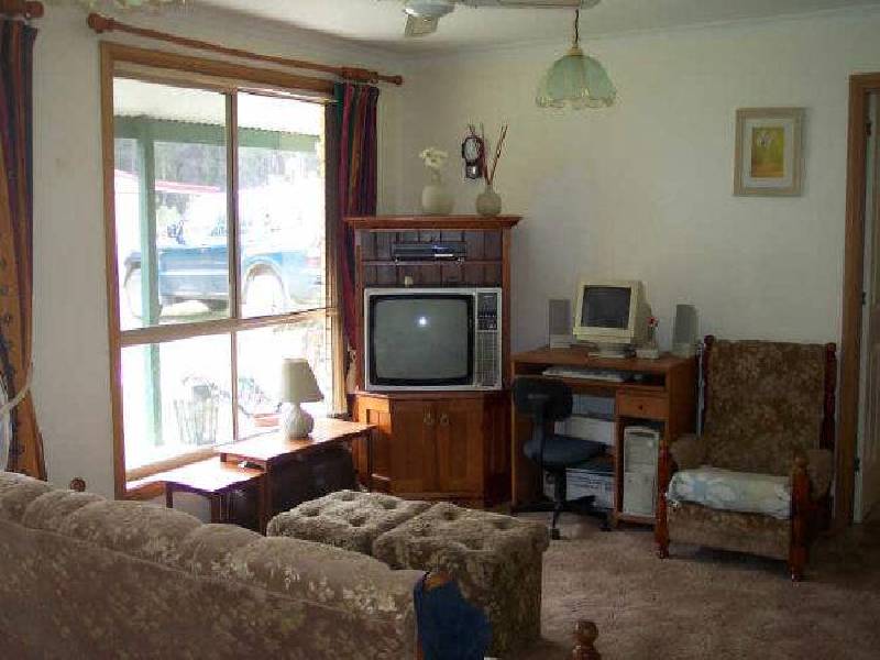 1 Eastern Creek Road, Scamander TAS 7215