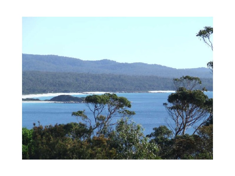 23 Pacific Drive, Binalong Bay TAS 7216
