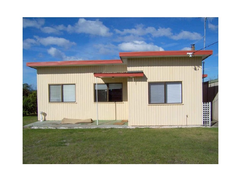 133 Scamander Avenue, Scamander TAS 7215