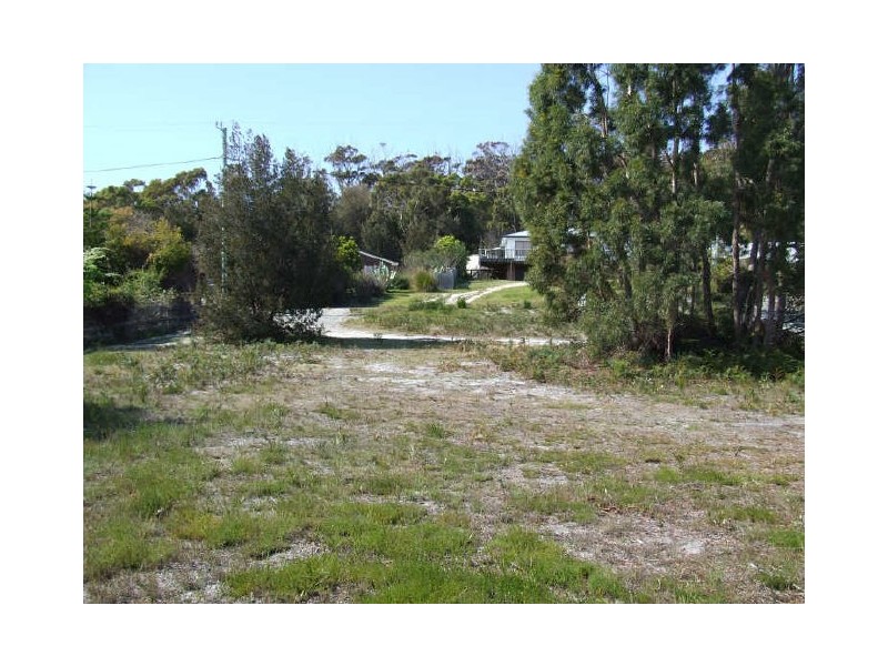 171 Main Road, Binalong Bay TAS 7216
